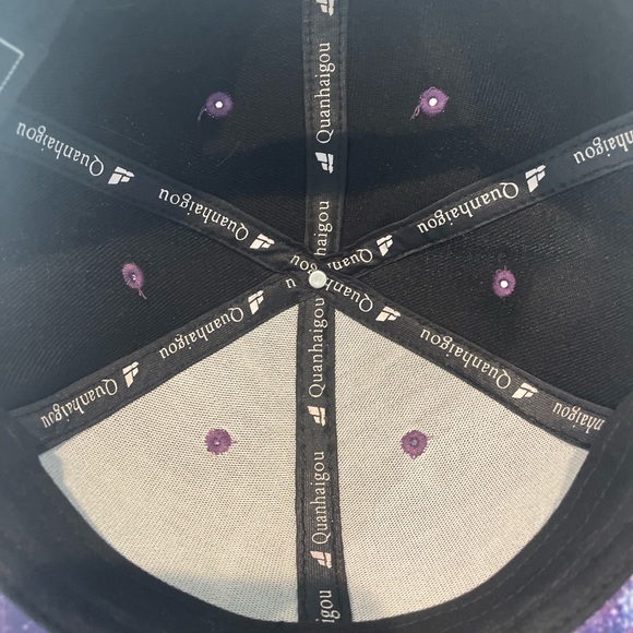 Galaxy SnapBack hat - Picture 2 of 3